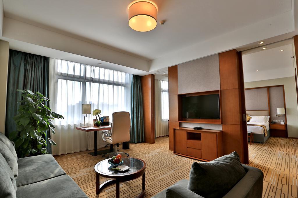 Shenyang Rayfont International Hotel Εξωτερικό φωτογραφία