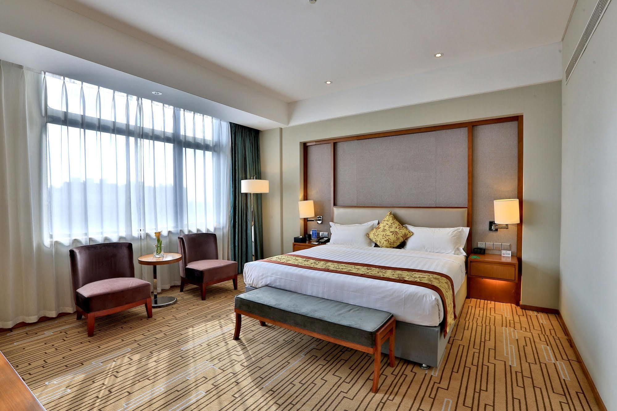 Shenyang Rayfont International Hotel Εξωτερικό φωτογραφία