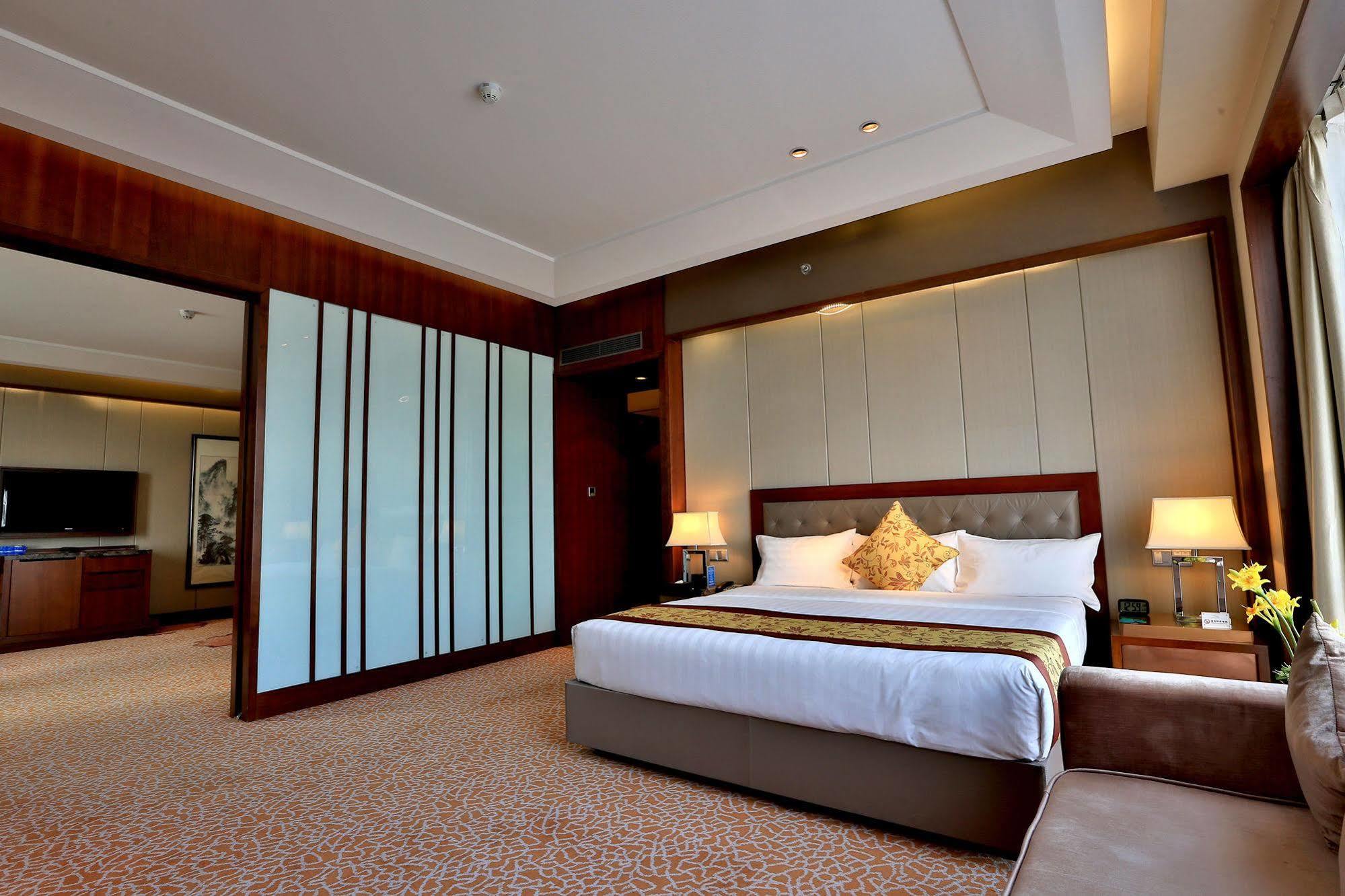 Shenyang Rayfont International Hotel Εξωτερικό φωτογραφία